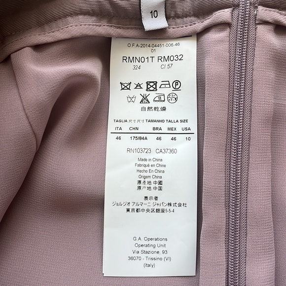 Armani Collezioni lilac, pencil satin skirt in Size US: 10 - Picture 3 of 7